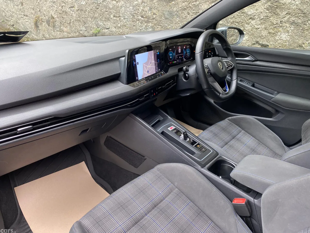 Volkswagen Golf Estate, Petrol Plug-in Hybrid, 2021, Grey