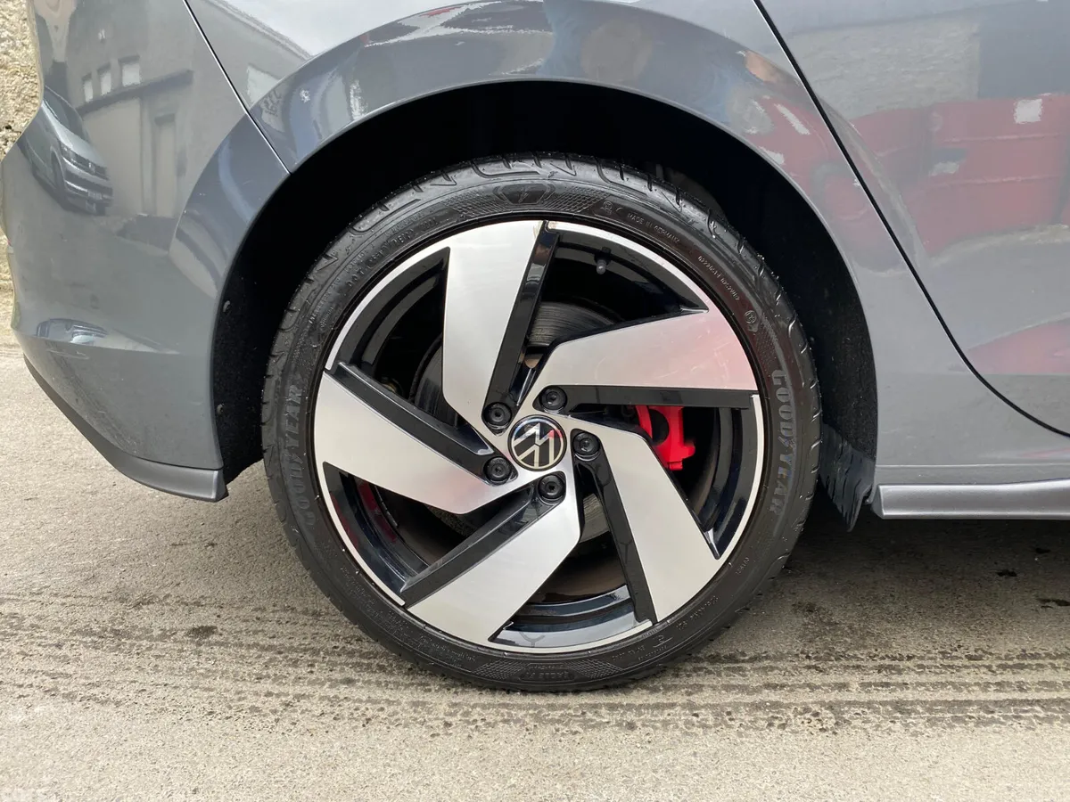 Volkswagen Golf Estate, Petrol Plug-in Hybrid, 2021, Grey