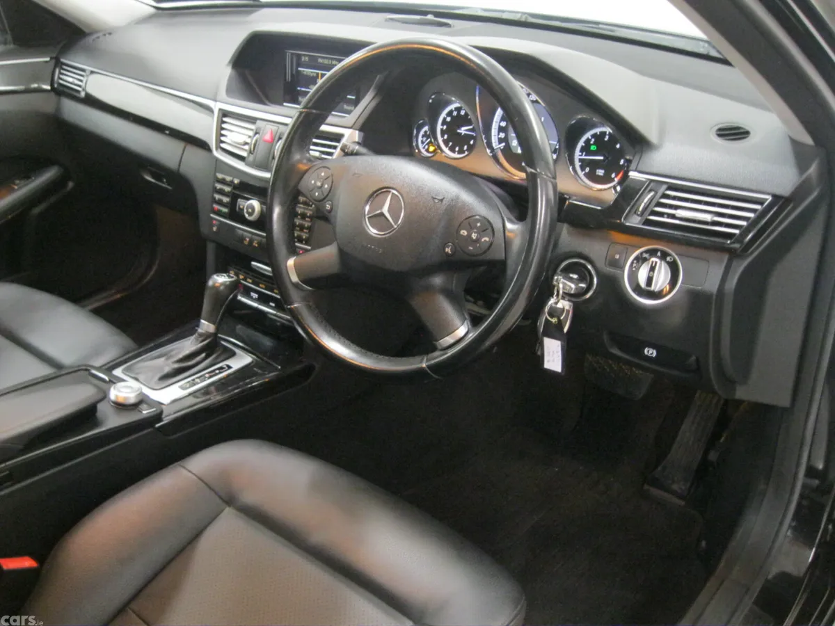 Mercedes-Benz E-Class Saloon, Diesel, 2011, Black