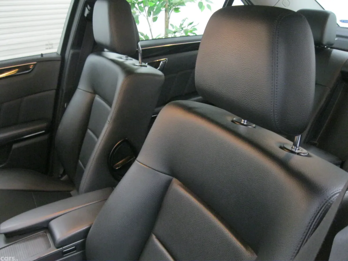 Mercedes-Benz E-Class Saloon, Diesel, 2011, Black