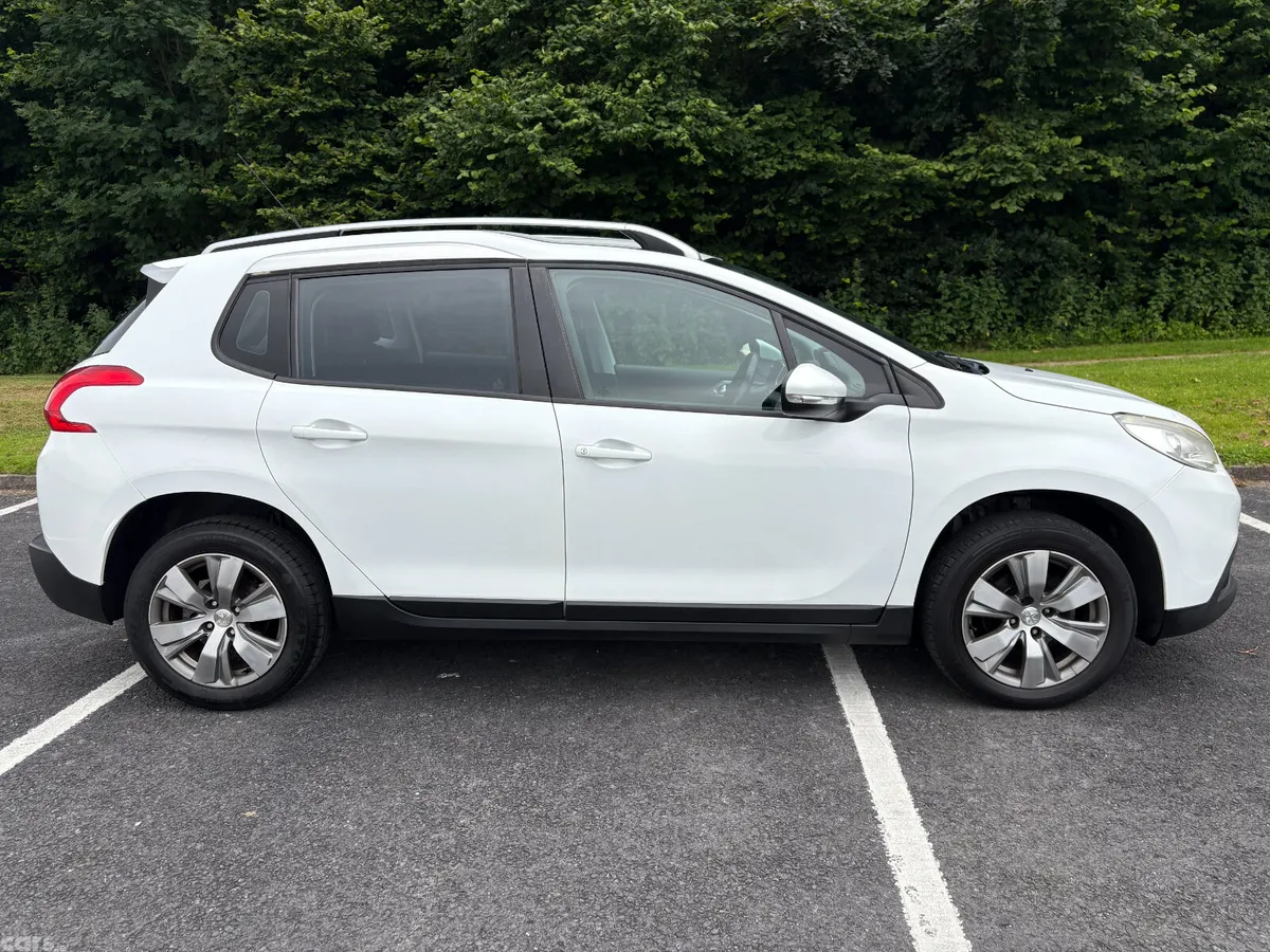 Peugeot 2008 SUV, Diesel, 2016, White