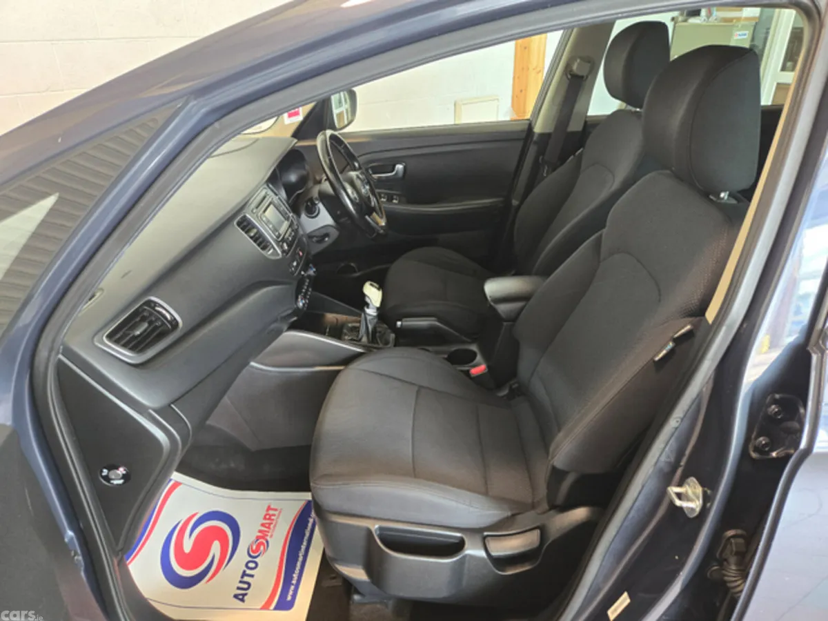 Kia Carens MPV, Diesel, 2014, Blue