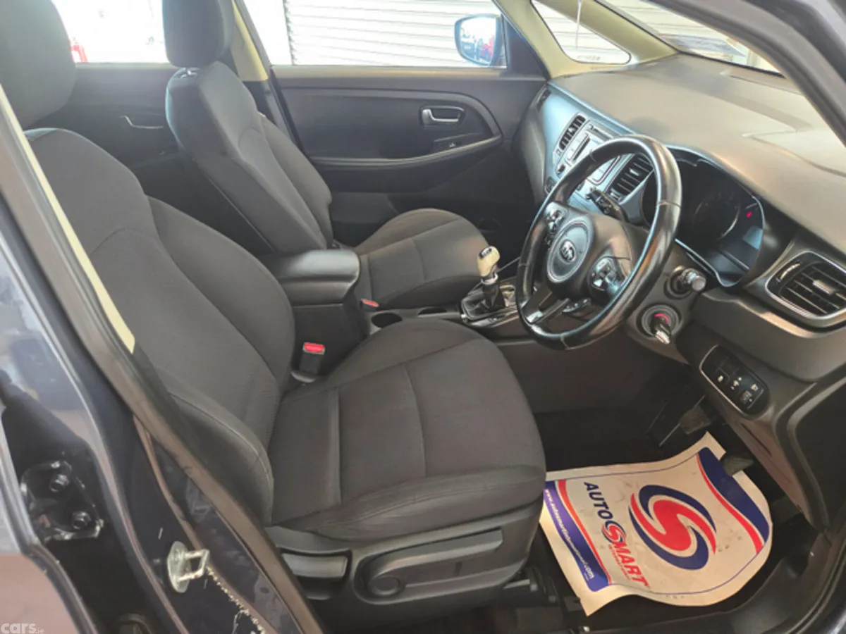 Kia Carens MPV, Diesel, 2014, Blue