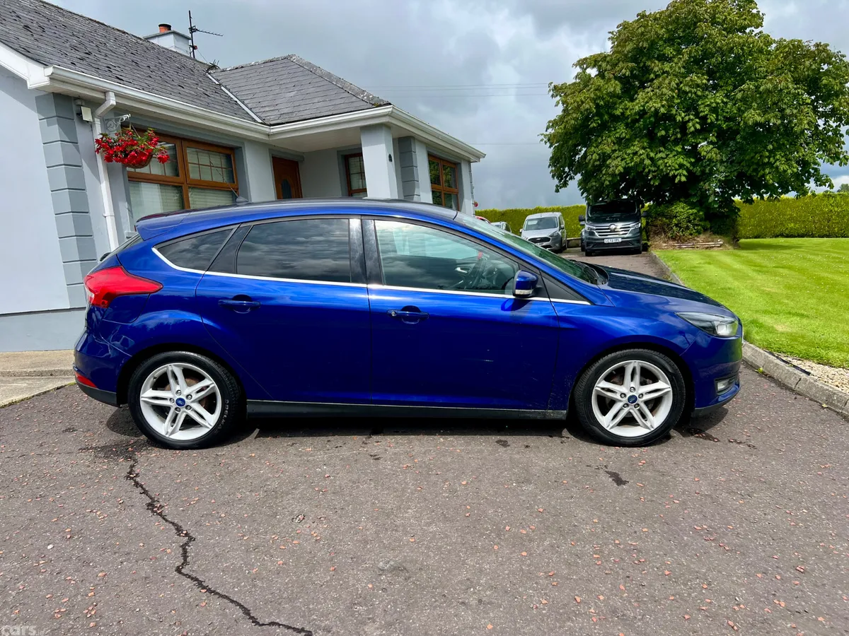 Ford Focus Hatchback, Diesel, 2018, Blue
