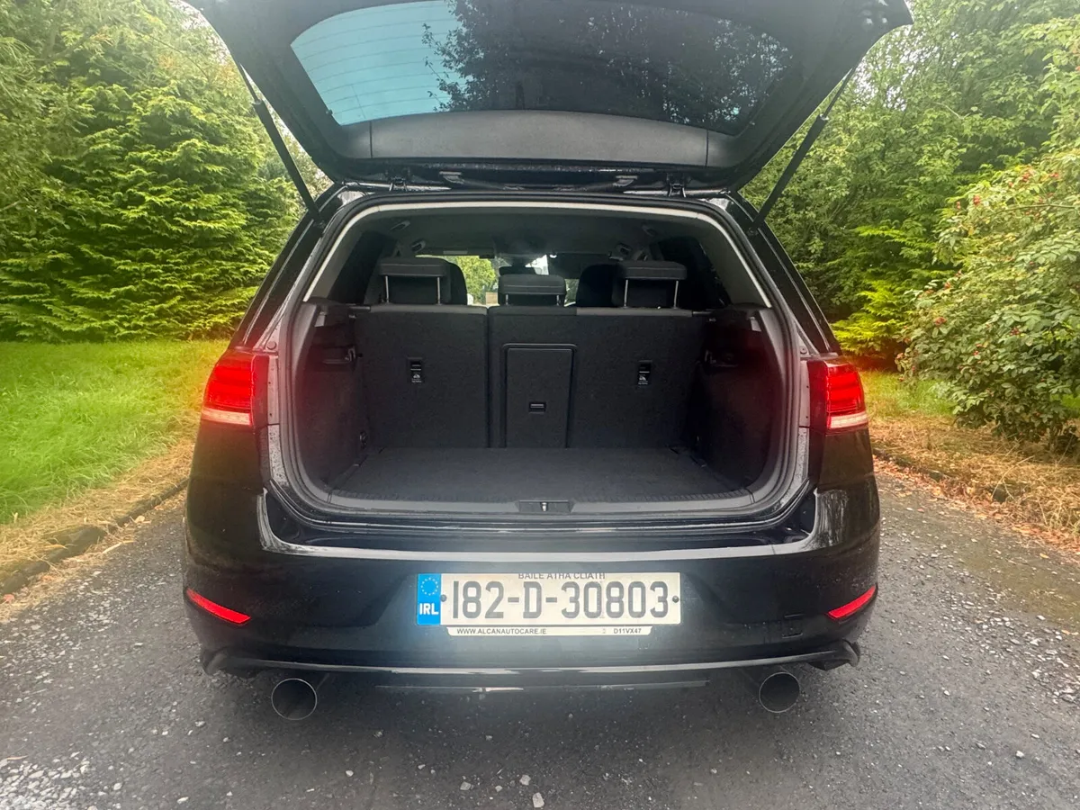 Volkswagen Golf Hatchback, Petrol, 2018, Black