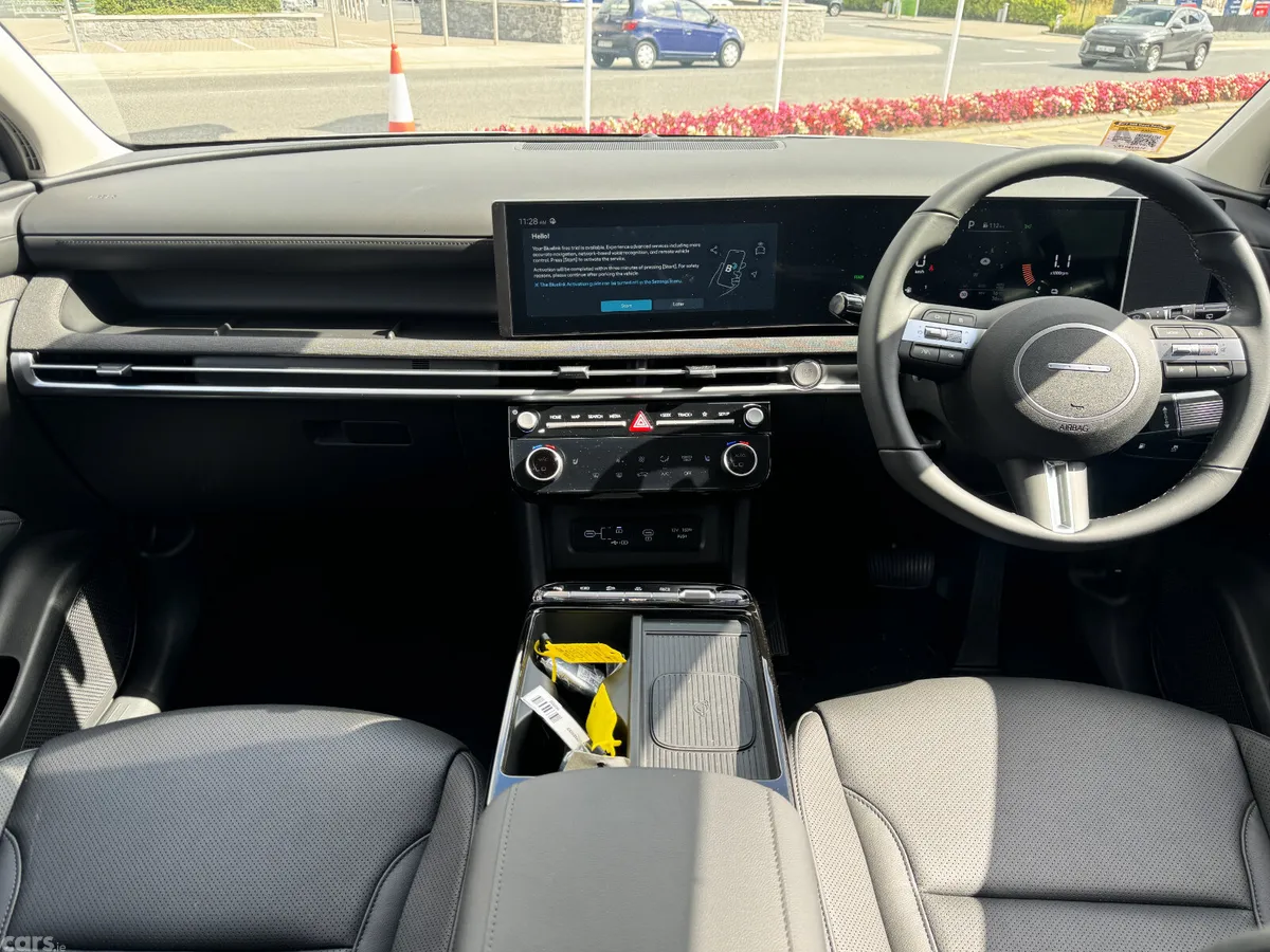 Hyundai Tucson SUV, Petrol Hybrid, 2027, White