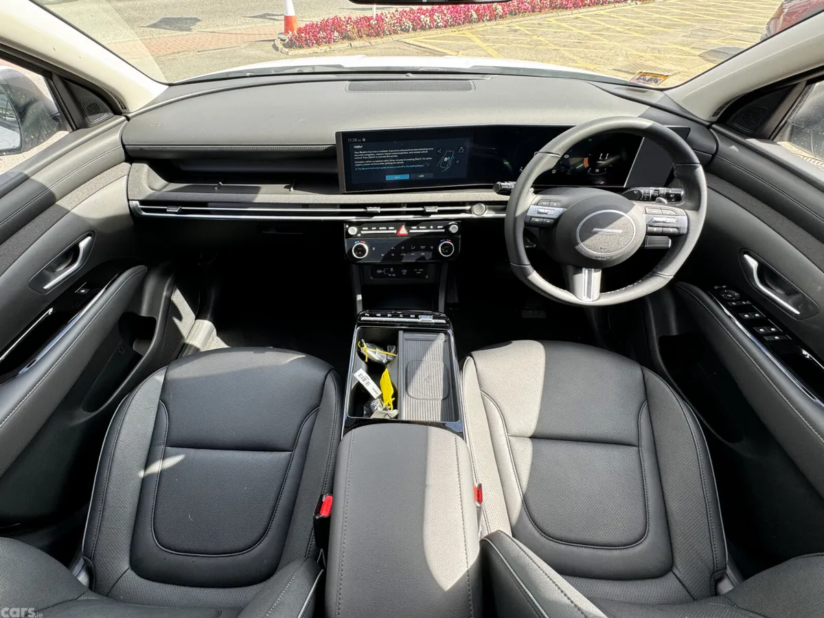 Hyundai Tucson SUV, Petrol Hybrid, 2027, White
