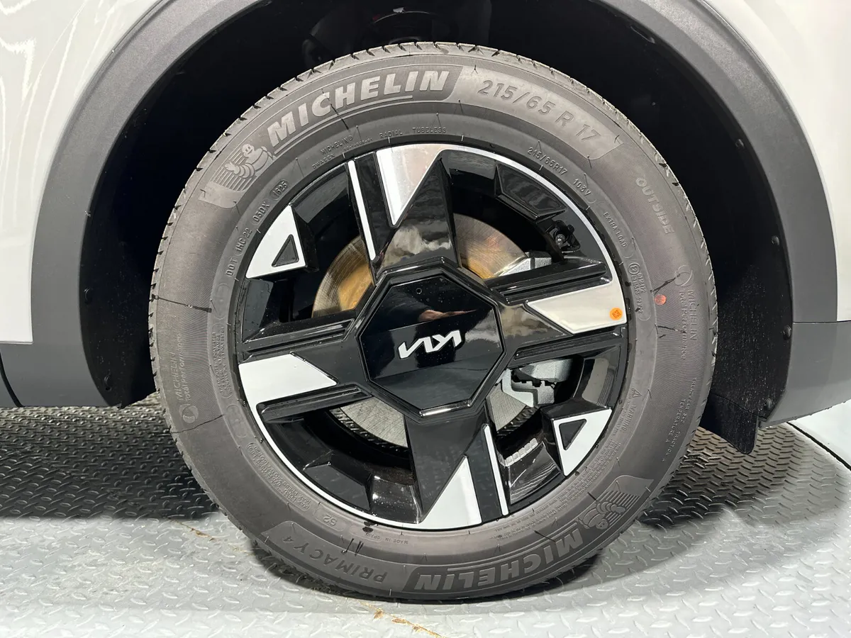 Kia Sportage MPV, Diesel Hybrid, 2026, Grey
