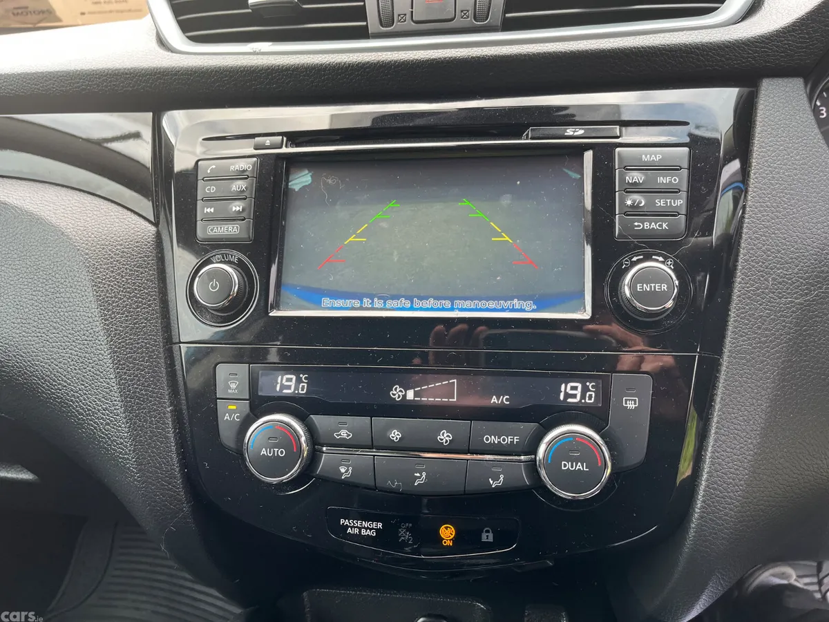 Nissan Qashqai MPV, Petrol, 2018, Blue