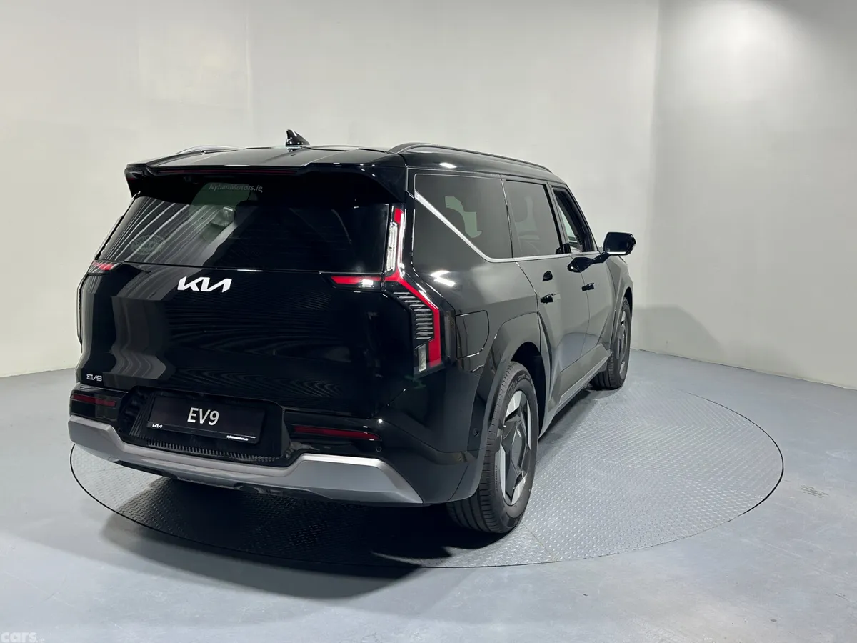 Kia EV9 SUV, Electric, 2026, Black