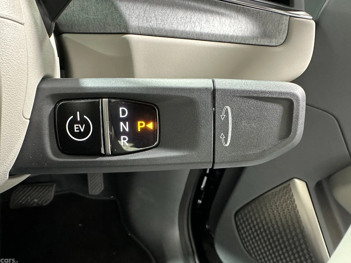 Kia EV9 SUV, Electric, 2026, Black