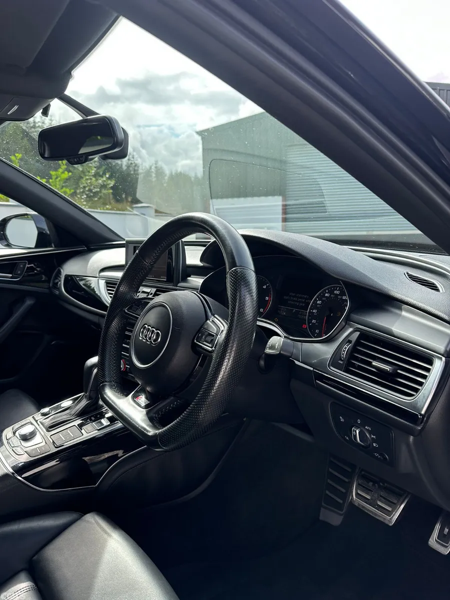 Audi A6 Saloon, Diesel, 2017, Black