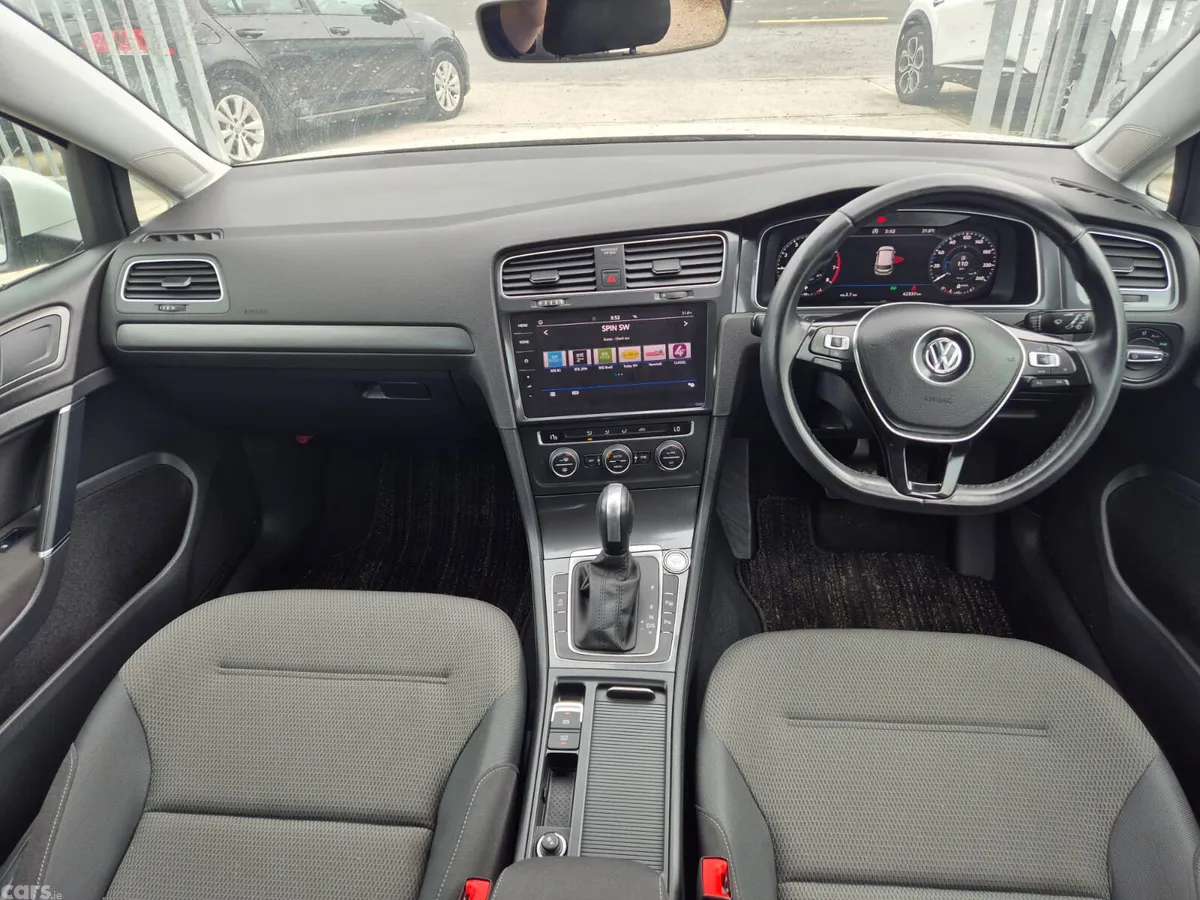 Volkswagen Golf Hatchback, Petrol, 2020, White