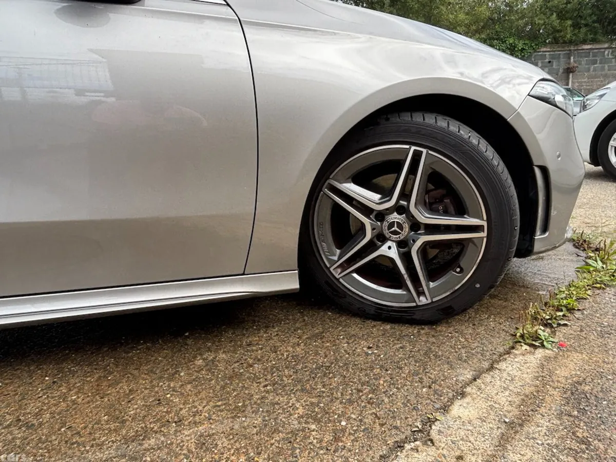Mercedes-Benz A-Class Hatchback, Petrol, 2018, Gold