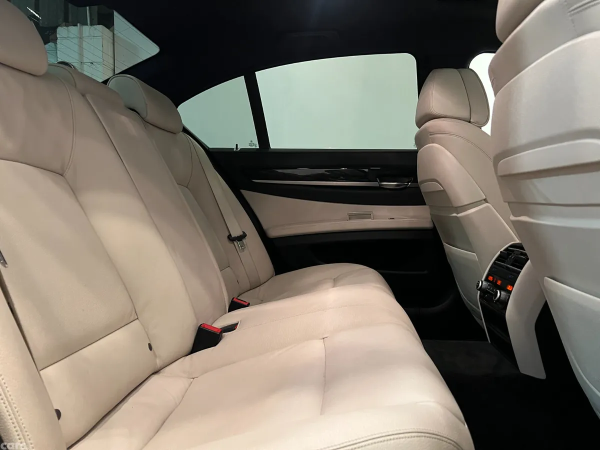 BMW 7-Series Saloon, Diesel, 2014, Black