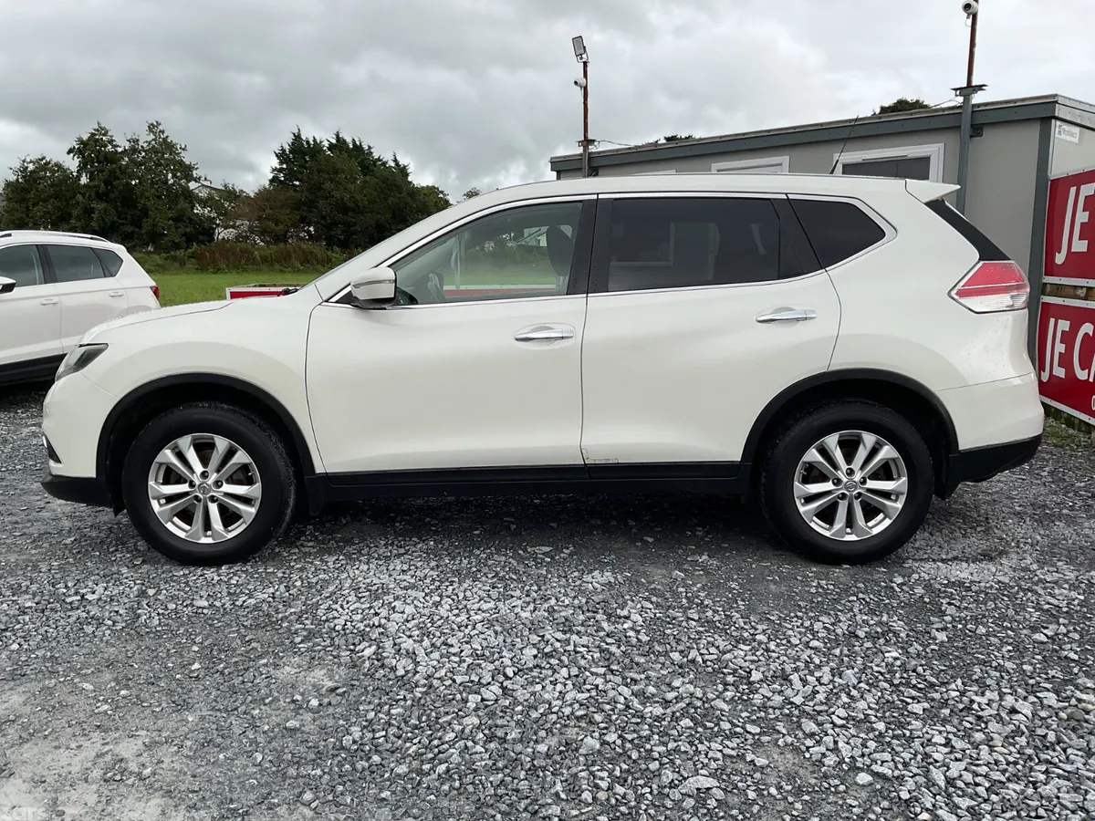 Nissan X-Trail SUV, Diesel, 2015, White