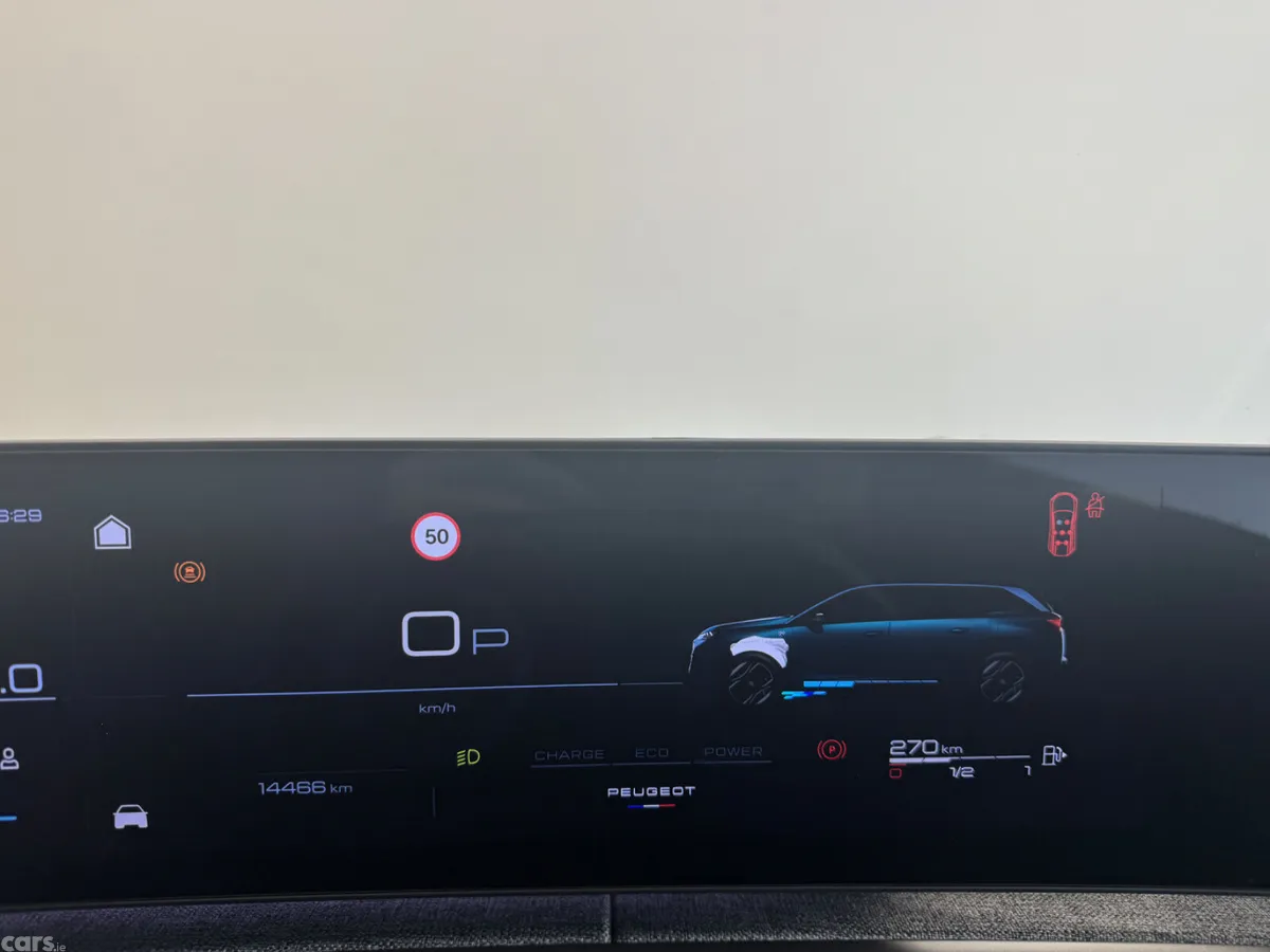 Peugeot 5008 MPV, Petrol, 2025, Blue