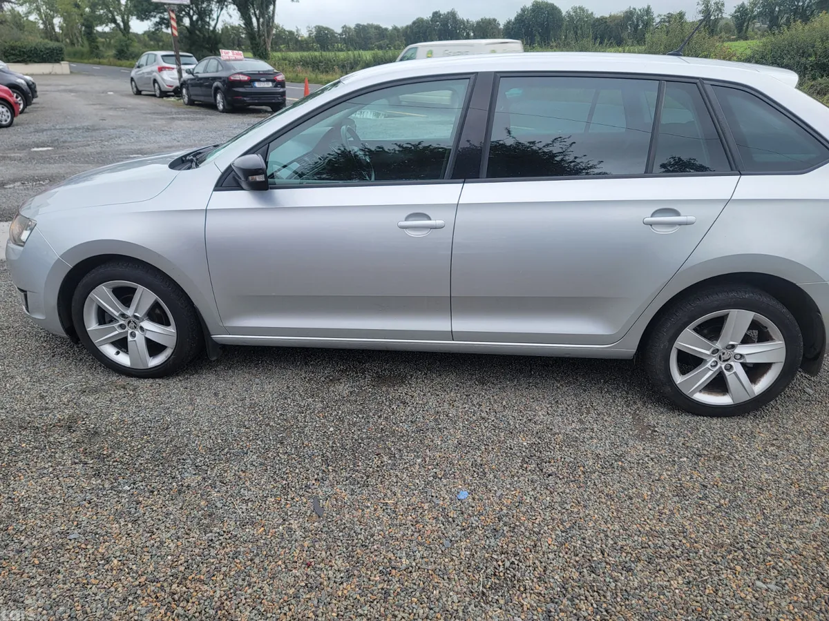 Skoda Rapid Hatchback, Diesel, 2017, Grey