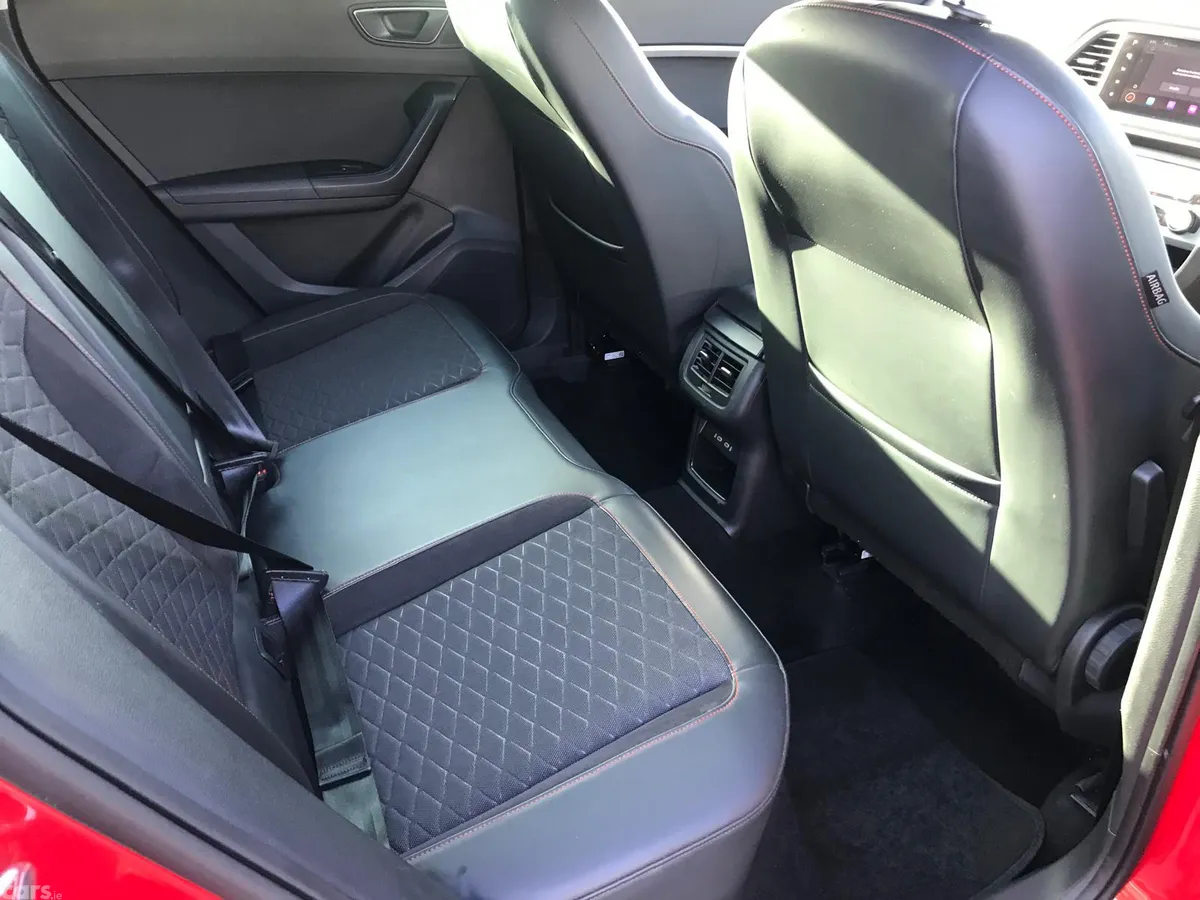 SEAT Ateca SUV, Diesel, 2021, Red