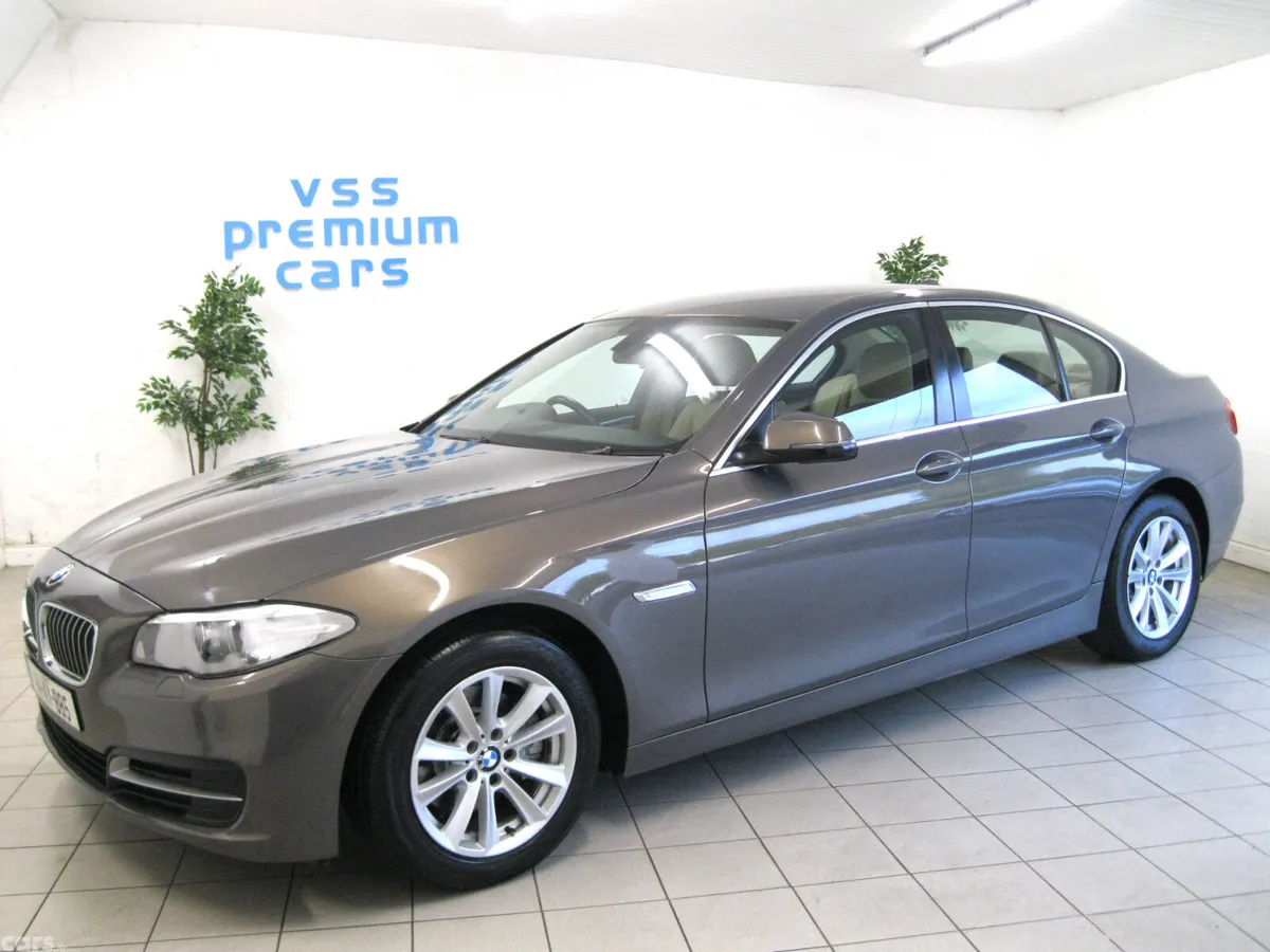 BMW 5-Series Saloon, Diesel, 2014, Gold