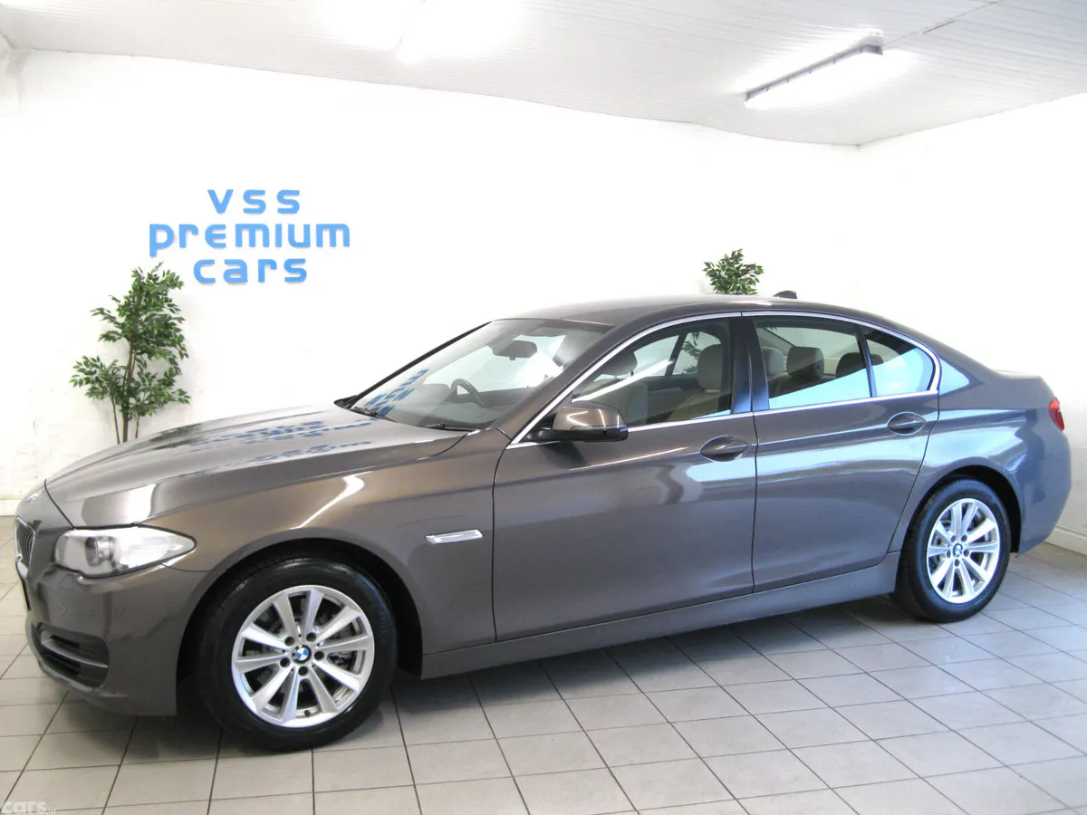 BMW 5-Series Saloon, Diesel, 2014, Gold