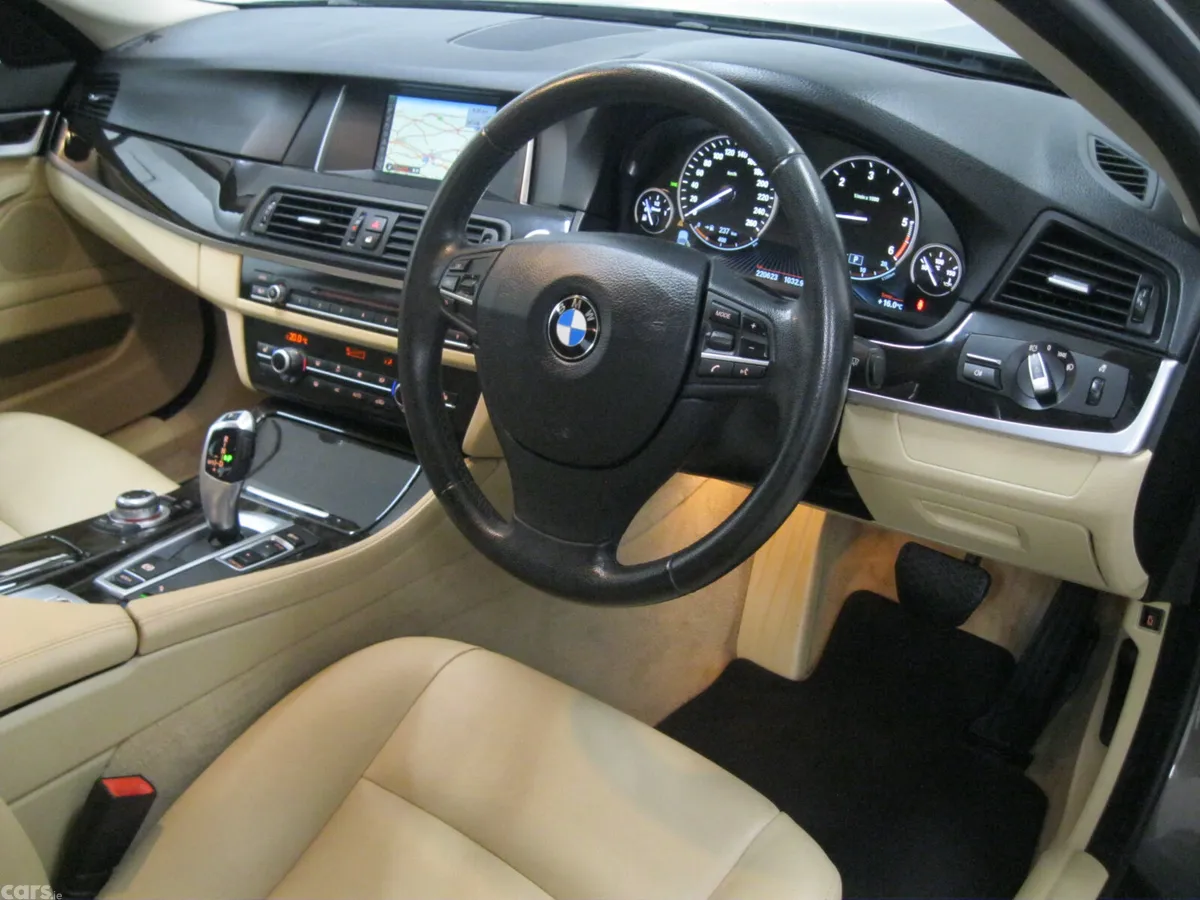 BMW 5-Series Saloon, Diesel, 2014, Gold