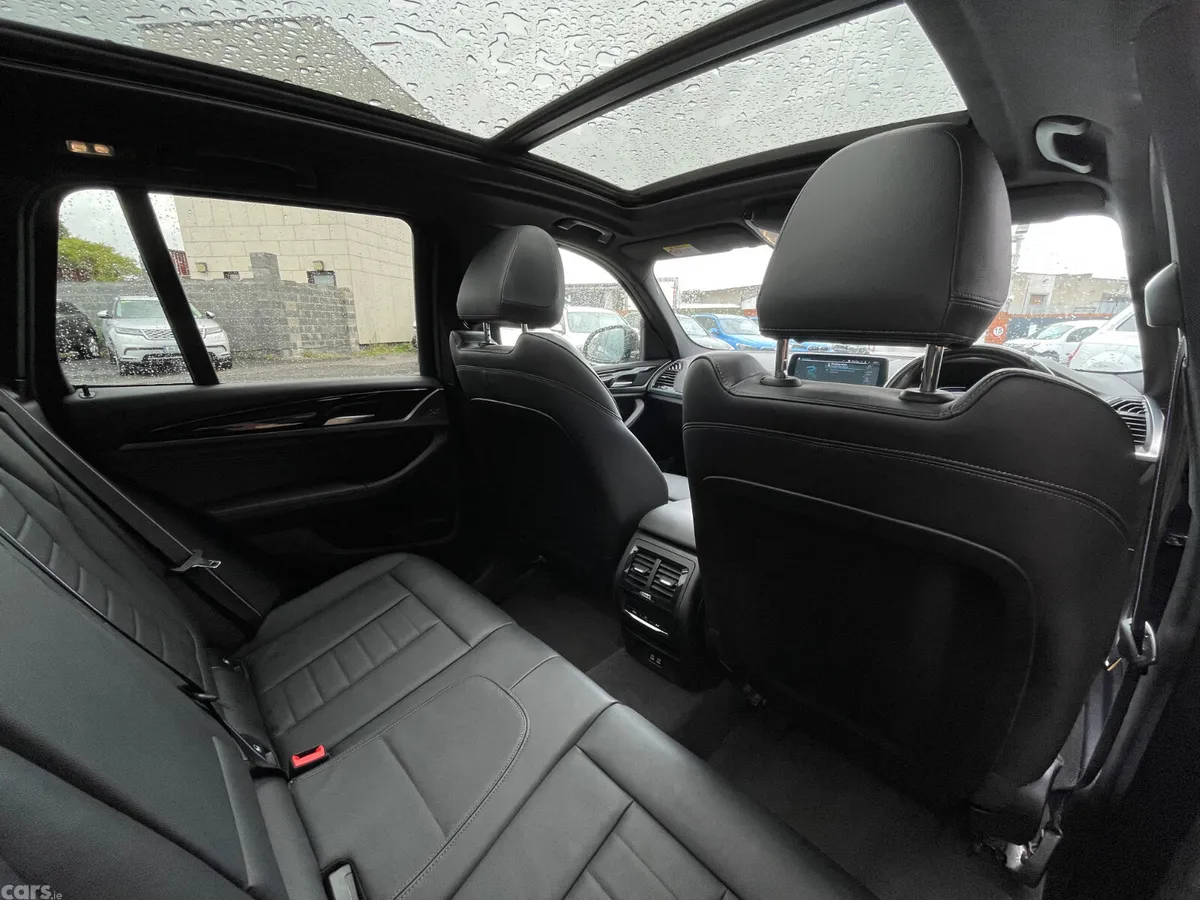 BMW X3 SUV, Petrol Plug-in Hybrid, 2021, Black
