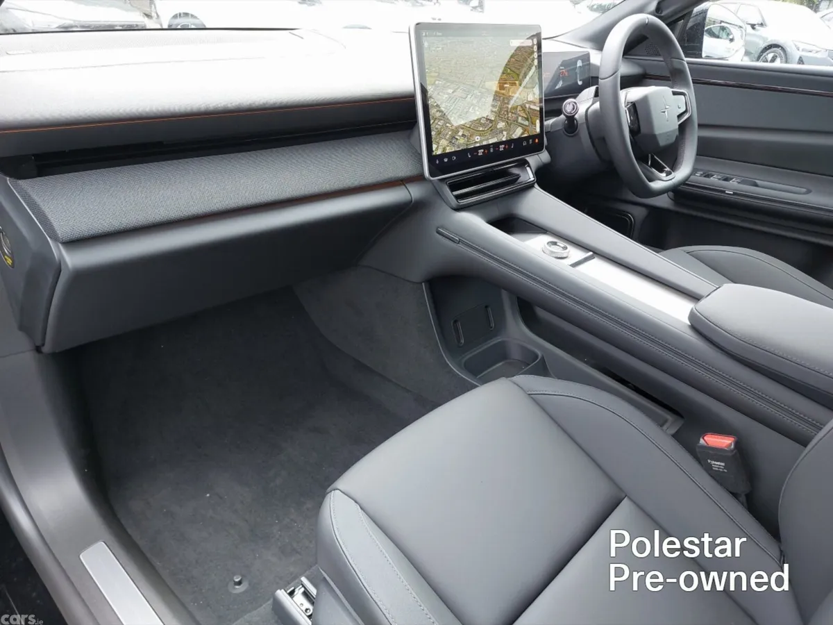 Polestar 4 Hatchback, Electric, 2026, Black