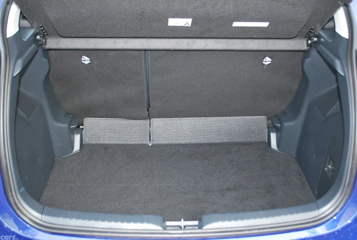 Toyota Yaris Hatchback, Petrol, 2023, Blue