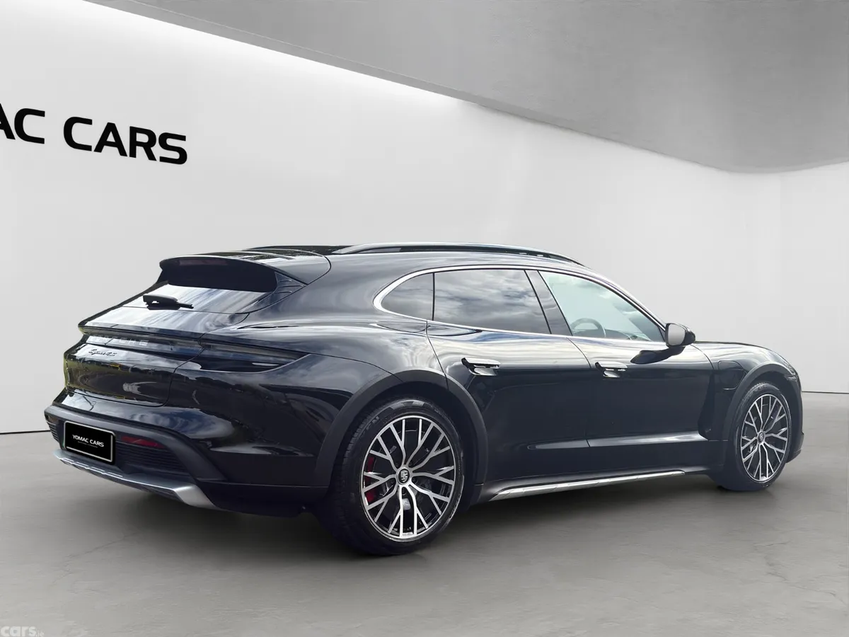 Porsche Taycan Estate, Electric, 2023, Black
