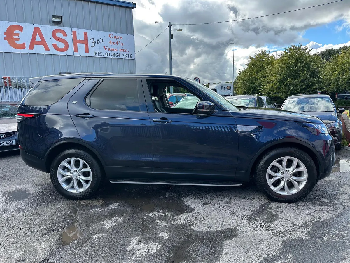 Land Rover Discovery SUV, Diesel, 2018, Blue