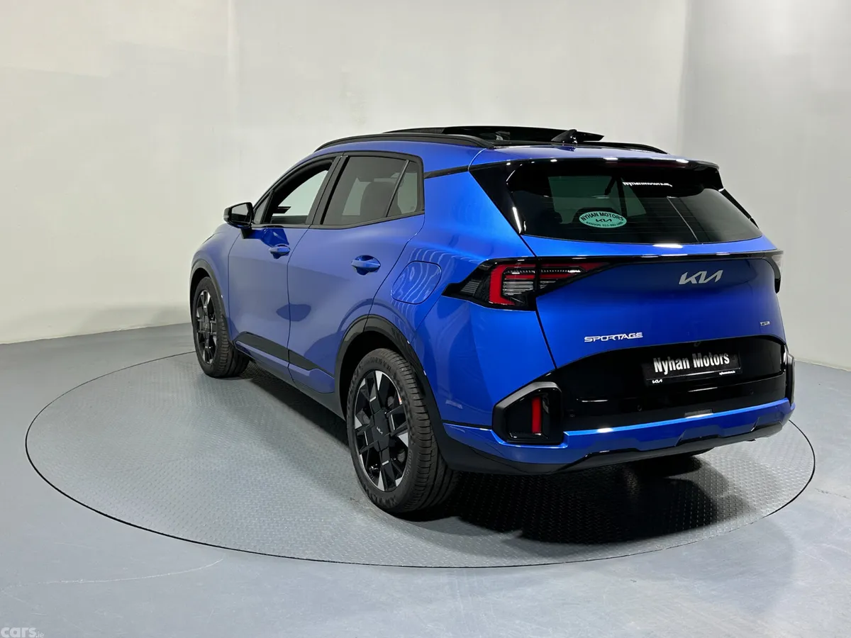 Kia Sportage SUV, Diesel Hybrid, 2026, Blue