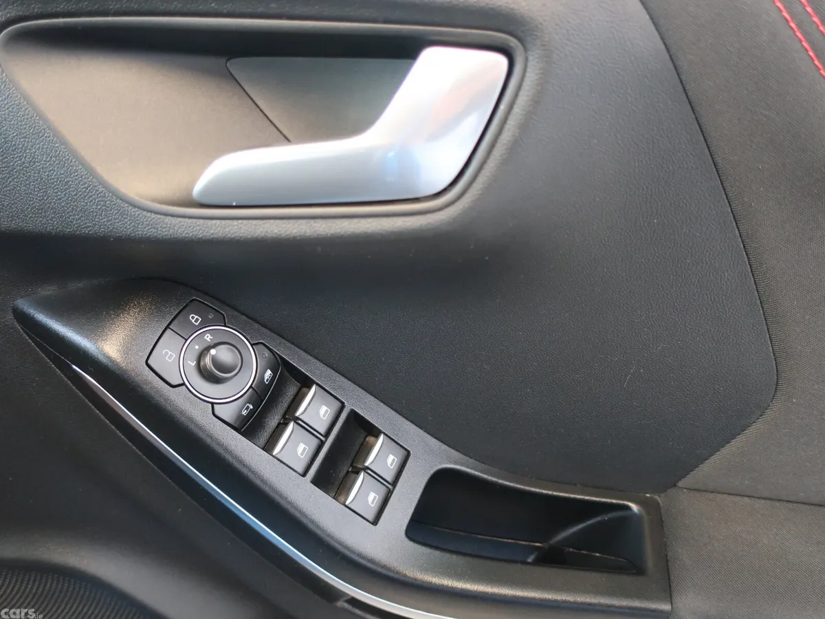 Ford Puma MPV, Petrol Hybrid, 2023, Blue
