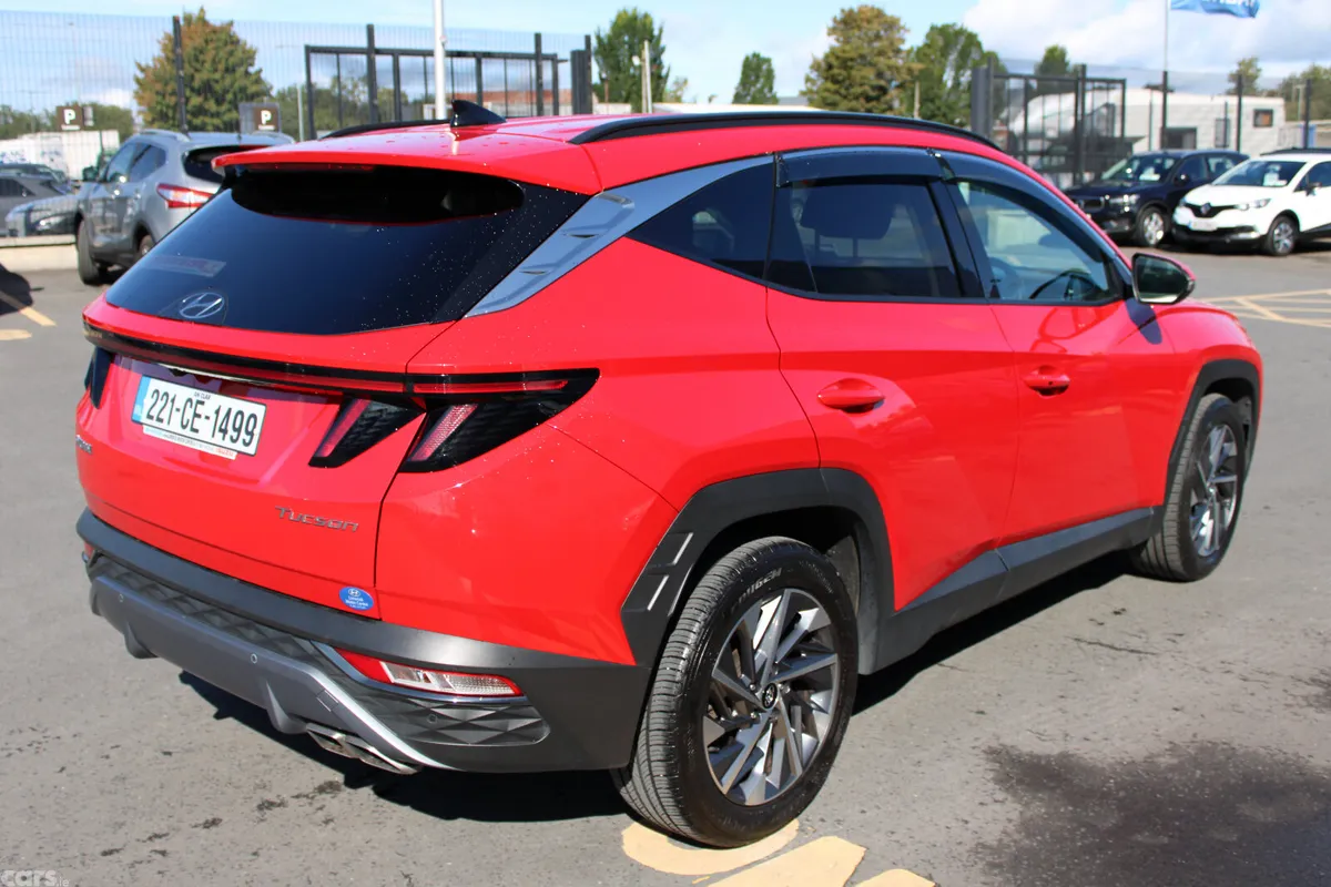 Hyundai Tucson SUV, Diesel, 2022, Red