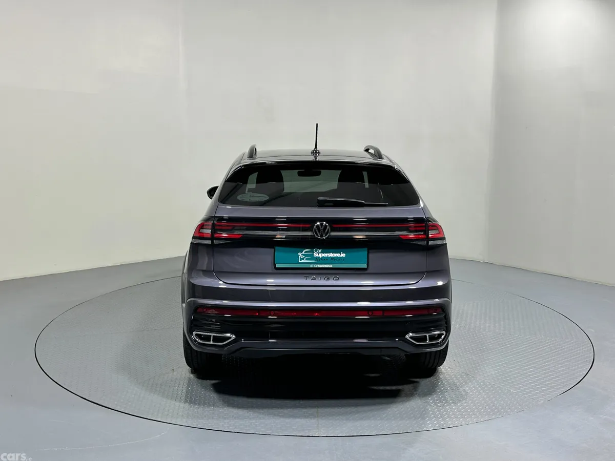 Volkswagen Taigo Estate/Jeep, Petrol, 2023, Grey
