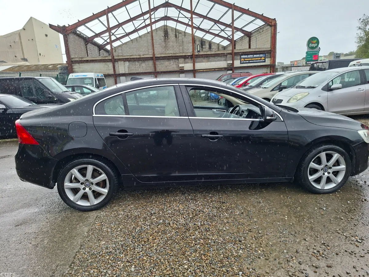 Volvo S60 Saloon, Diesel, 2016, Black