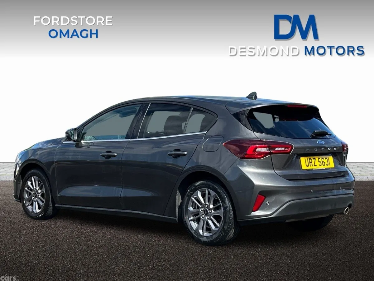 Ford Focus Hatchback, Petrol Hybrid, 2023, Grey