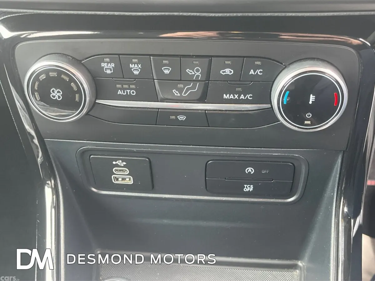 Ford EcoSport SUV, Petrol, 2023, White