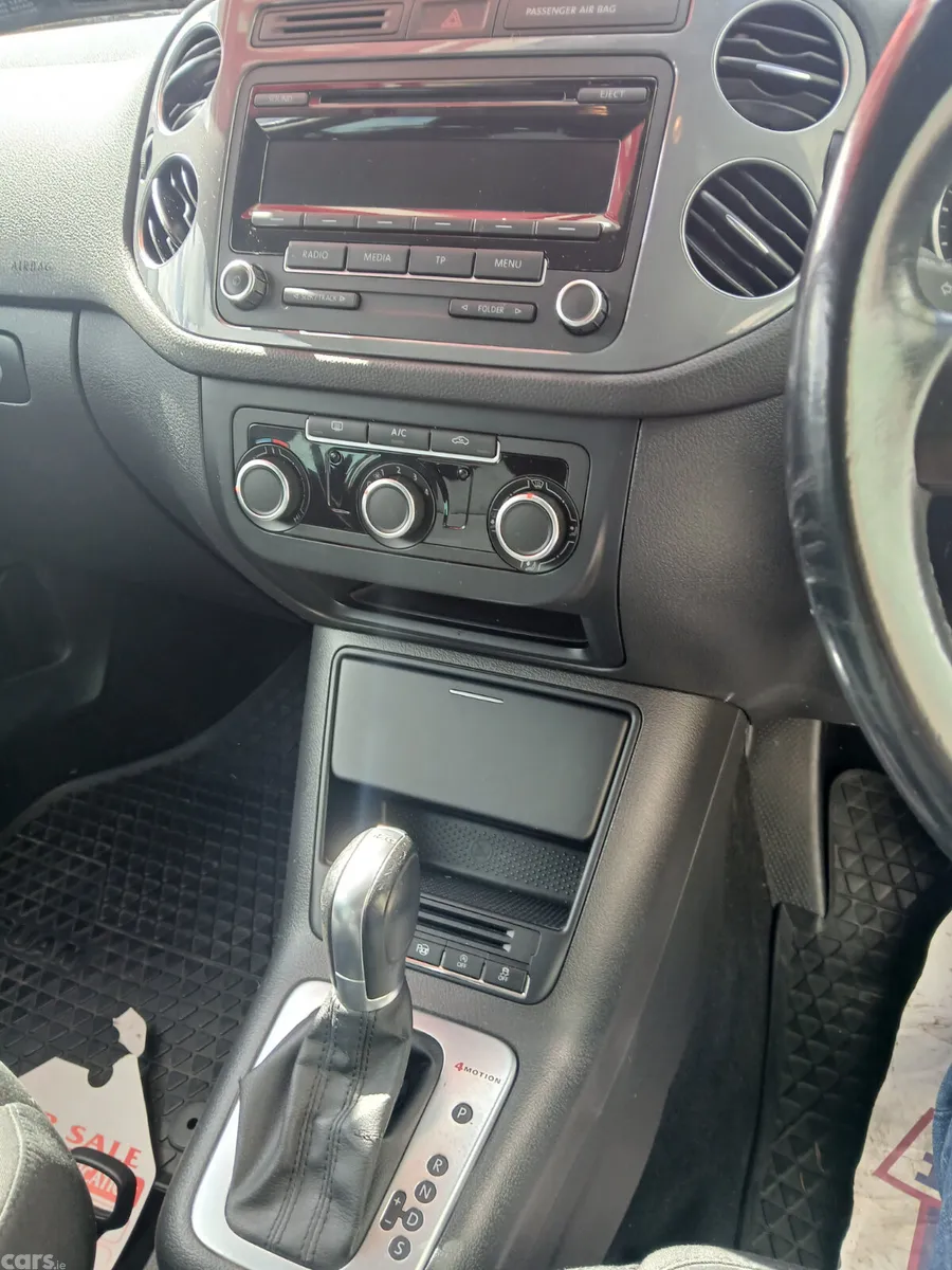 Volkswagen Tiguan SUV, Diesel, 2014, Grey
