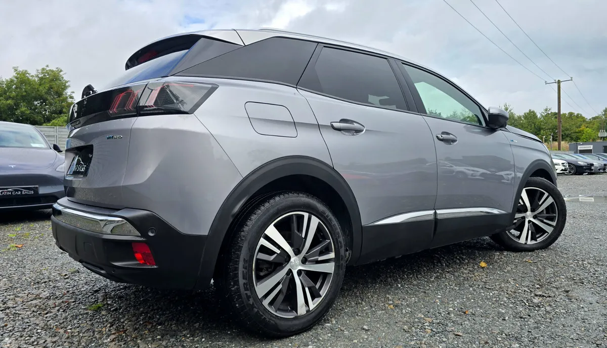 Peugeot 3008 MPV, Petrol Plug-in Hybrid, 2021, Grey