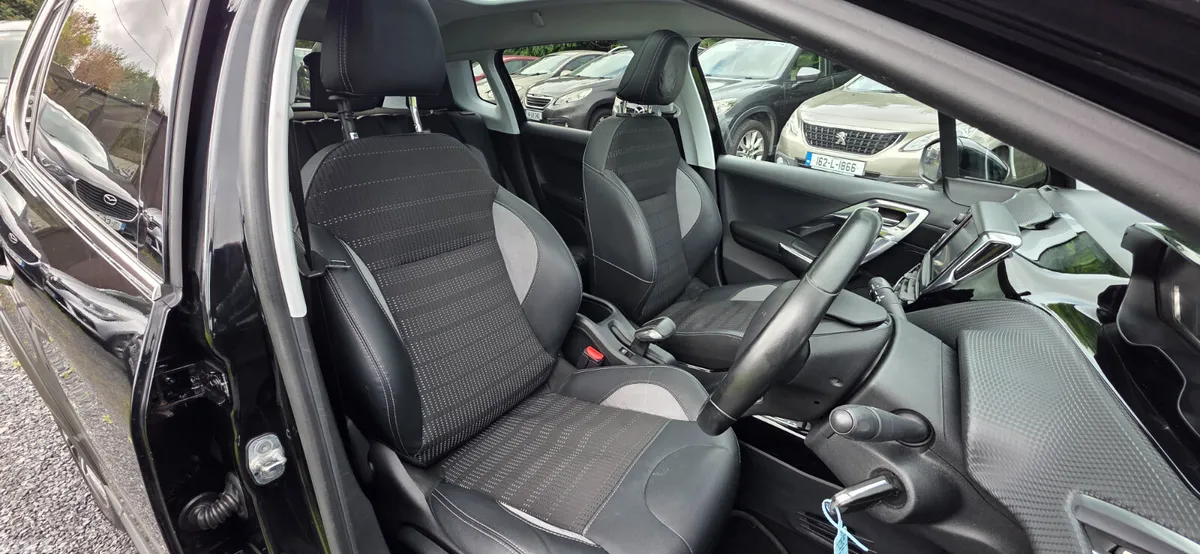 Peugeot 2008 SUV, Petrol, 2016, Black