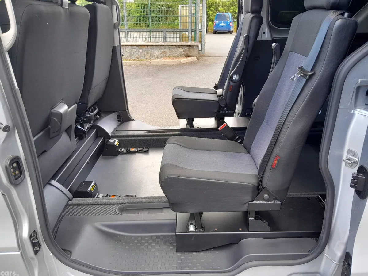 Renault Trafic MPV, Diesel, 2021, Silver