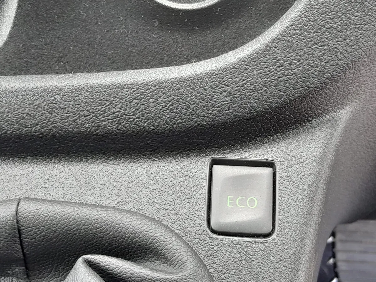 Renault Trafic MPV, Diesel, 2021, Silver