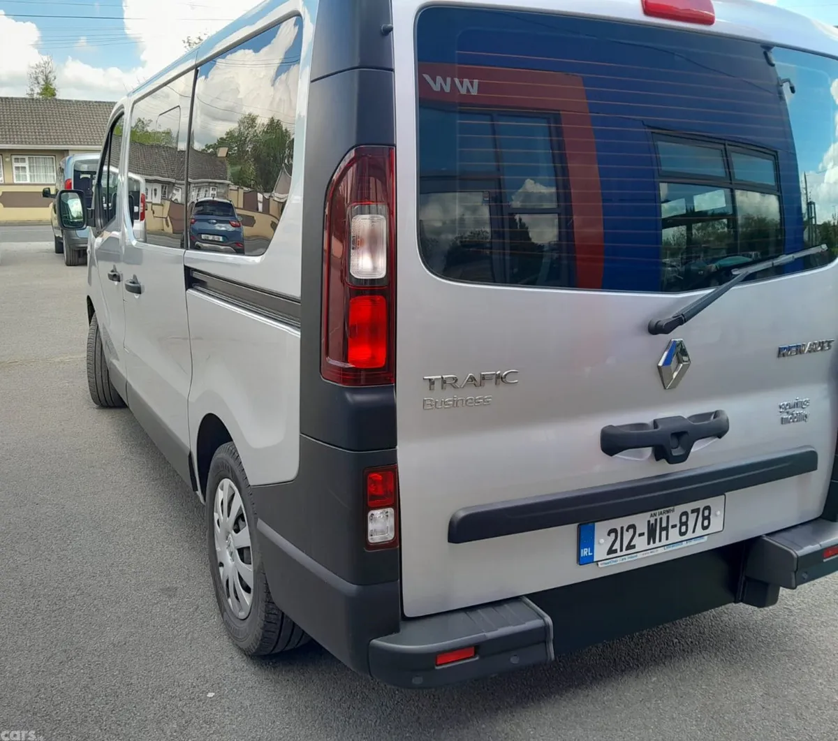 Renault Trafic MPV, Diesel, 2021, Silver
