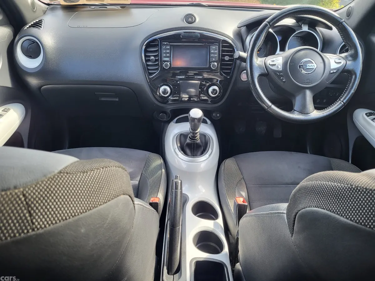 Nissan Juke SUV, Diesel, 2018, Red