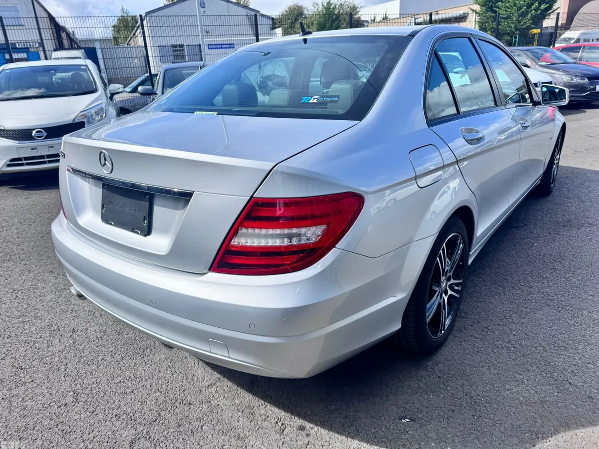 Mercedes-Benz 220 Saloon, Petrol, 2014, Silver