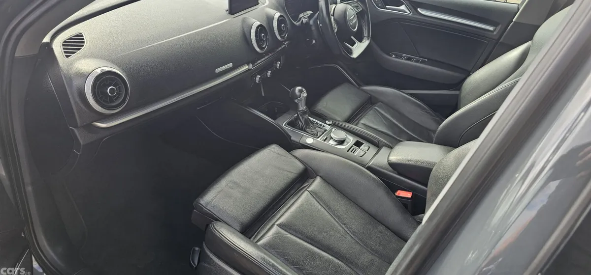 Audi A3 Hatchback, Petrol Plug-in Hybrid, 2020, Grey