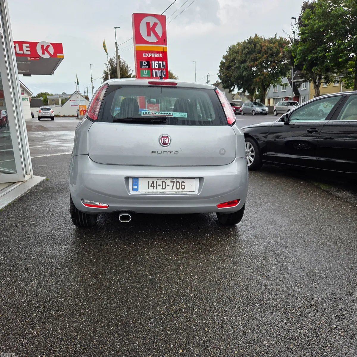 Fiat Punto Hatchback, Petrol, 2014, Grey