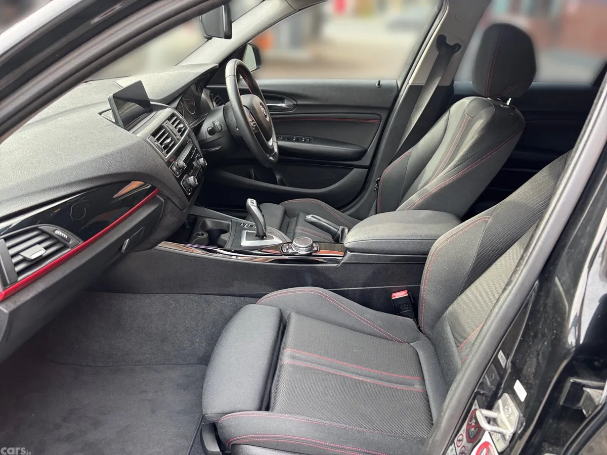 BMW 1-Series Hatchback, Diesel, 2016, Black