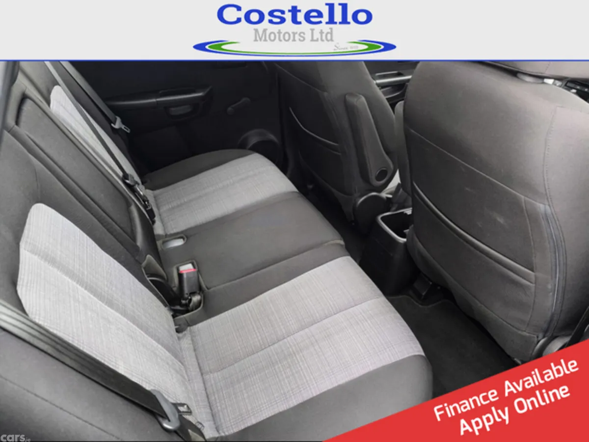 Kia Venga MPV, Petrol, 2014, Blue